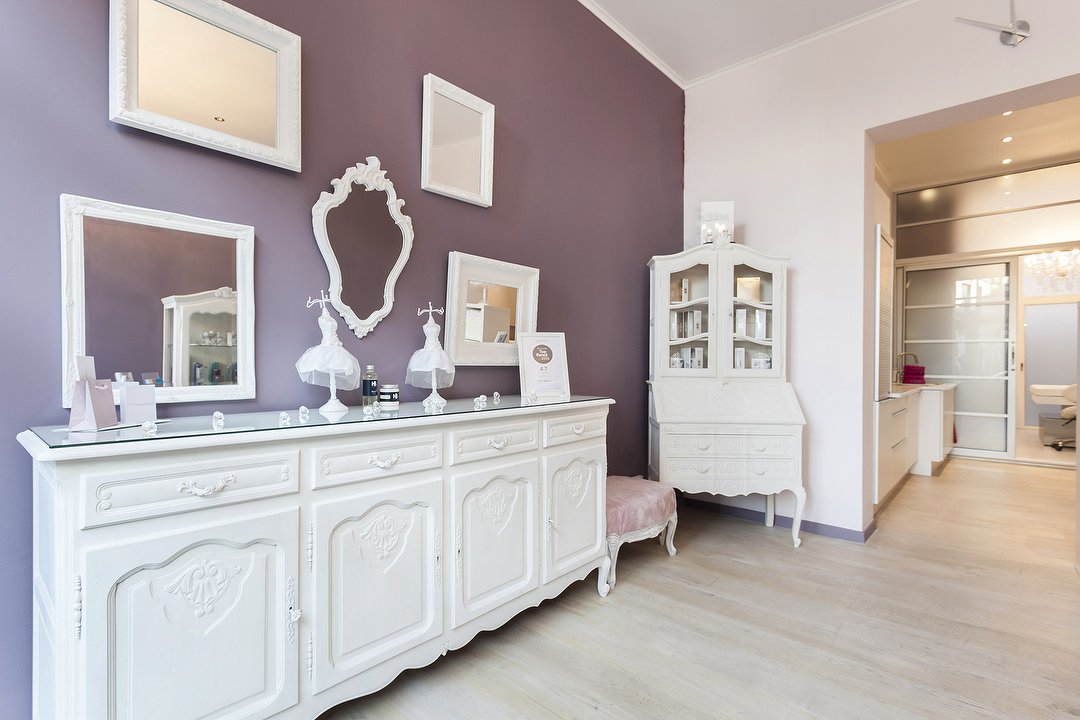 Just Beauty, Plasky, Schaarbeek