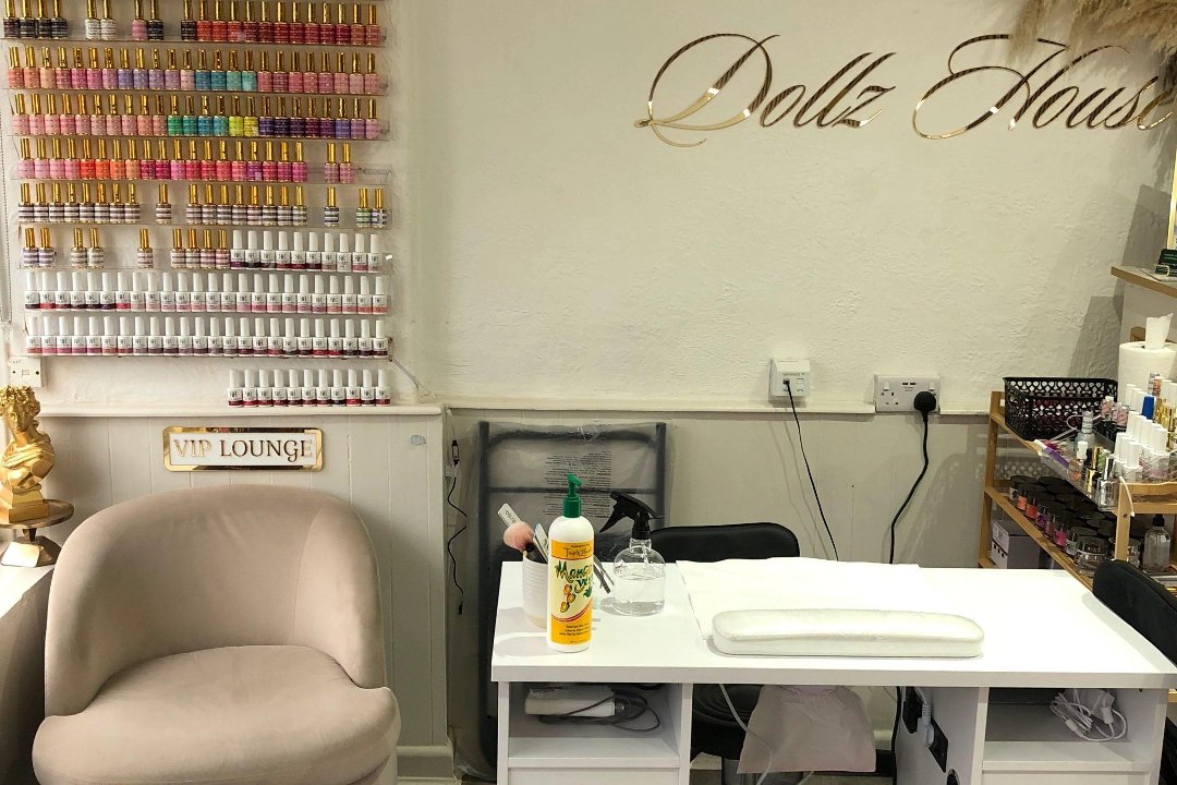 Dollz House Nails, Maidenhead, Berkshire