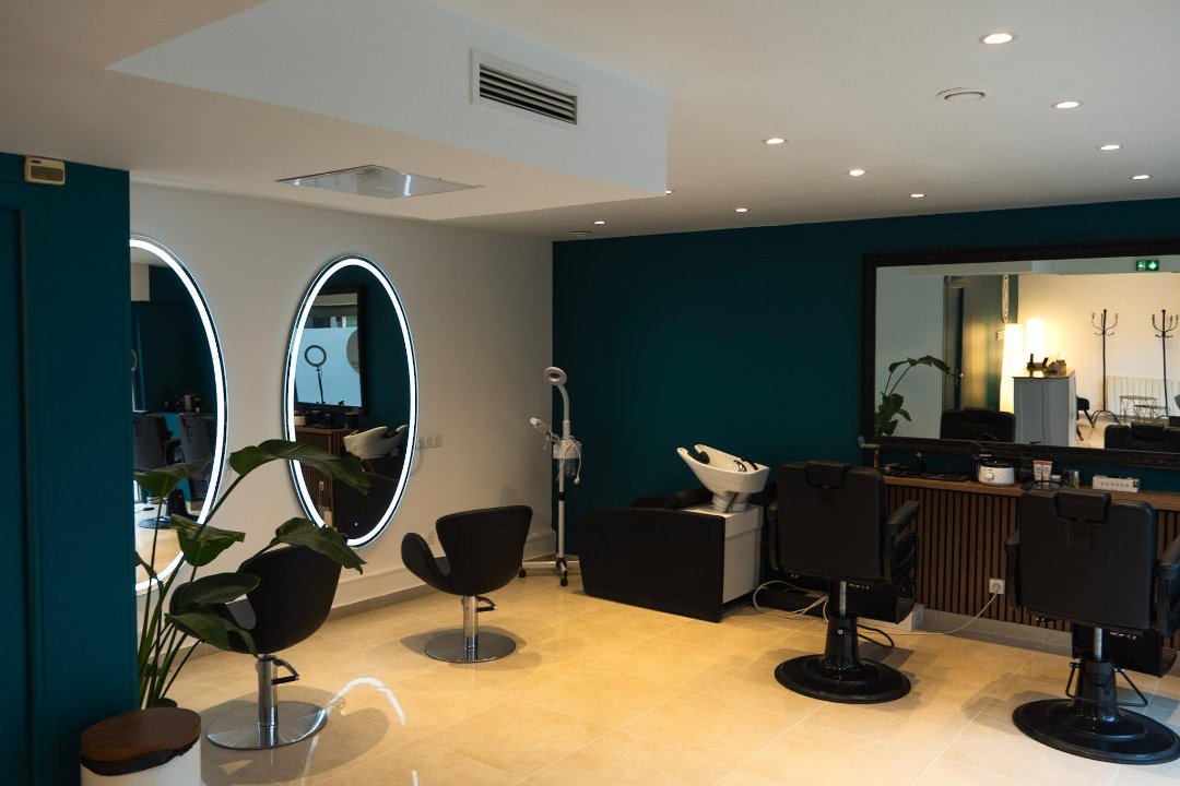 Le Beau Cercle - Issy-Les-Moulineaux, Issy-les-Moulineaux, Hauts-de-Seine