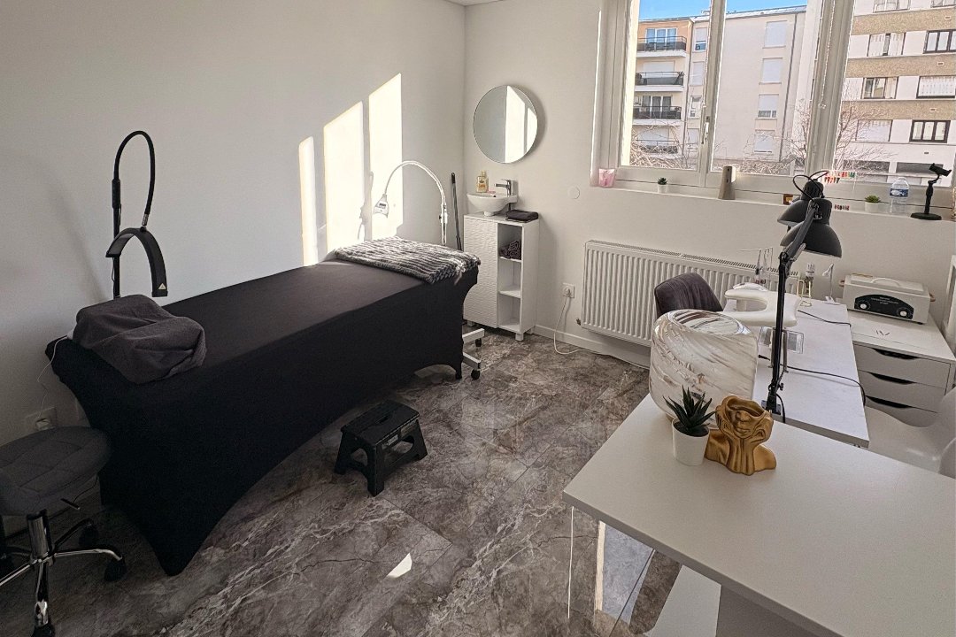 Studio ES Lash, Argenteuil, Val-d'Oise