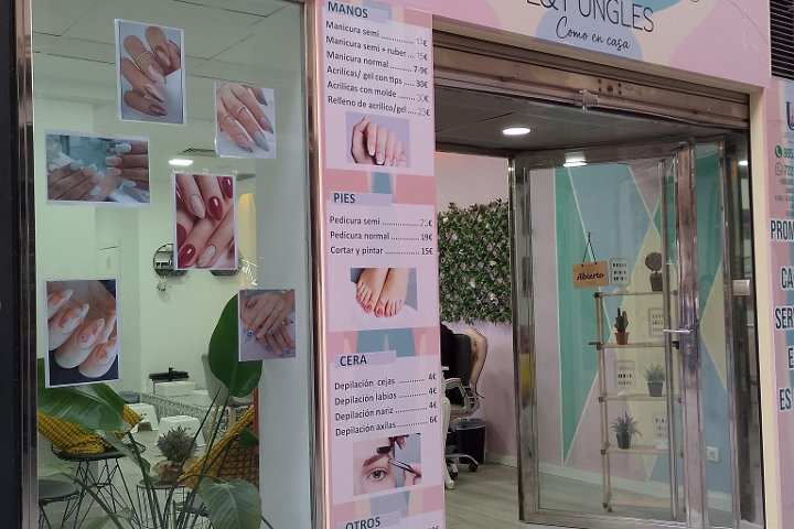 L&T Ungles - Onglerie Elche  - Photo de galerie - OneBooking