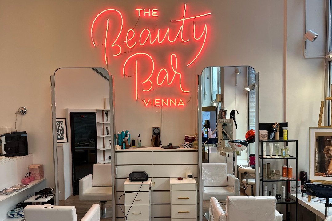 The Beauty Bar, Schwedenplatz, Wien