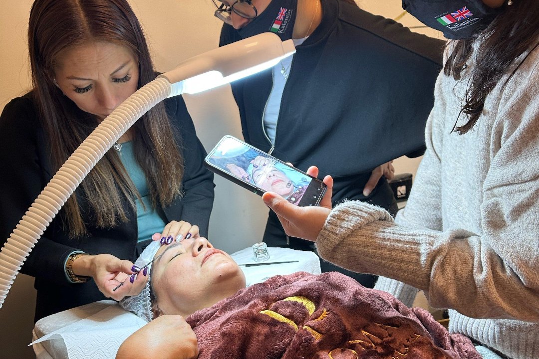 CENTRO ESTETICO - Milano Certosa - Paloma Elite Brow & Lash, Villapizzone, Milano