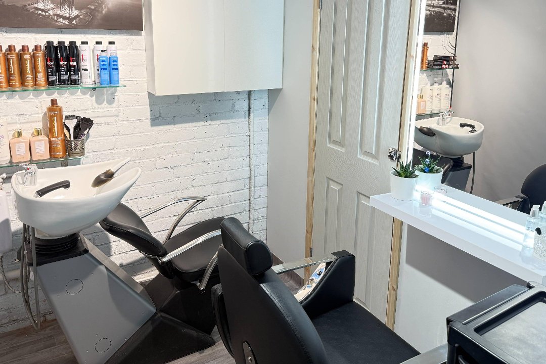 Sandu Hair and Beauty, Burgess Hill, West Sussex