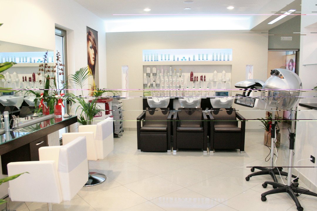 Dea Beauty Hair, Castrignano del Capo, Puglia