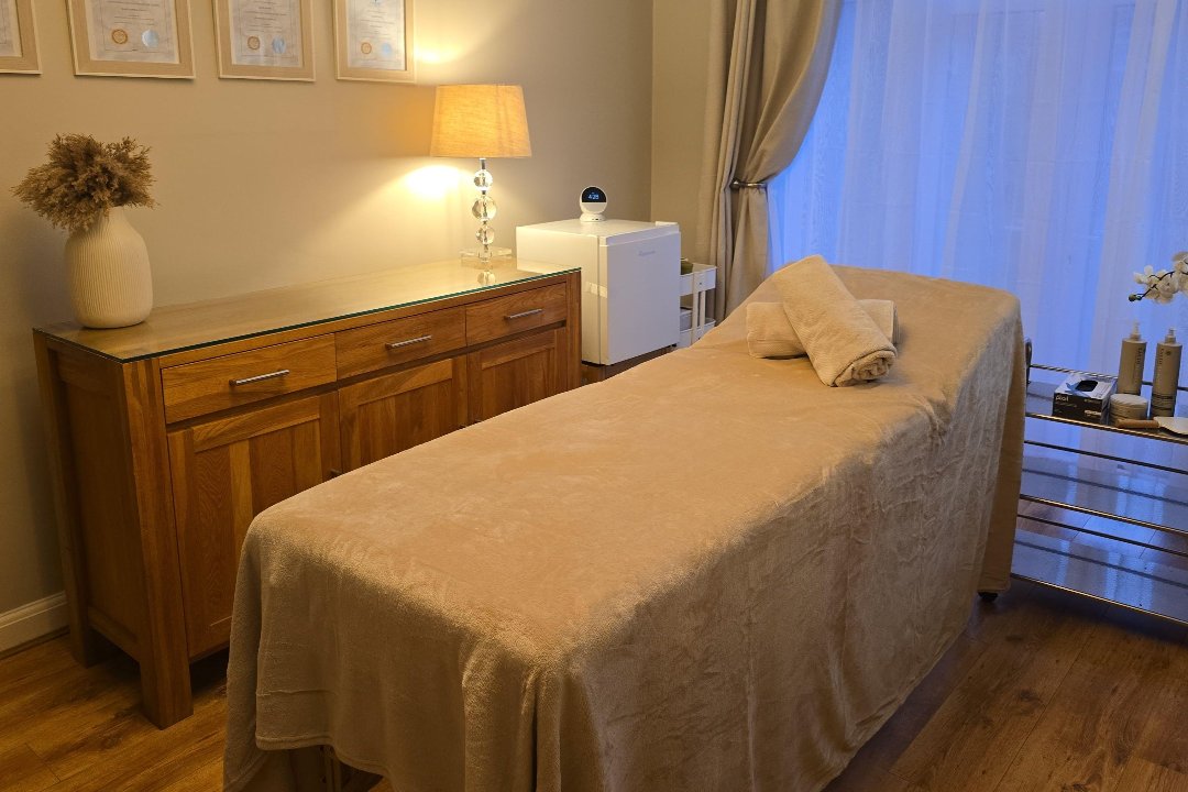 LA Aesthetics, Woodsmoor, Stockport