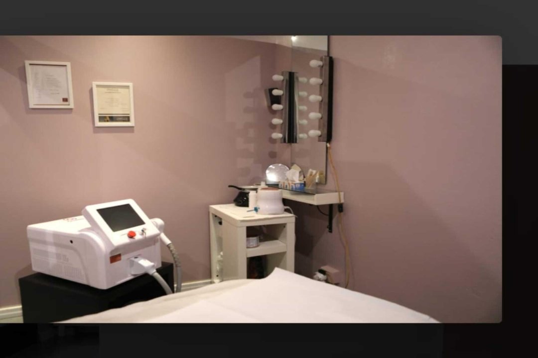 Veronica Estetica, Parma