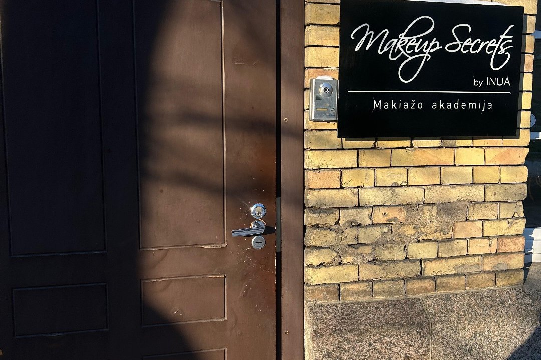 Make up secrets akademija, Tauro kalnas, Vilnius
