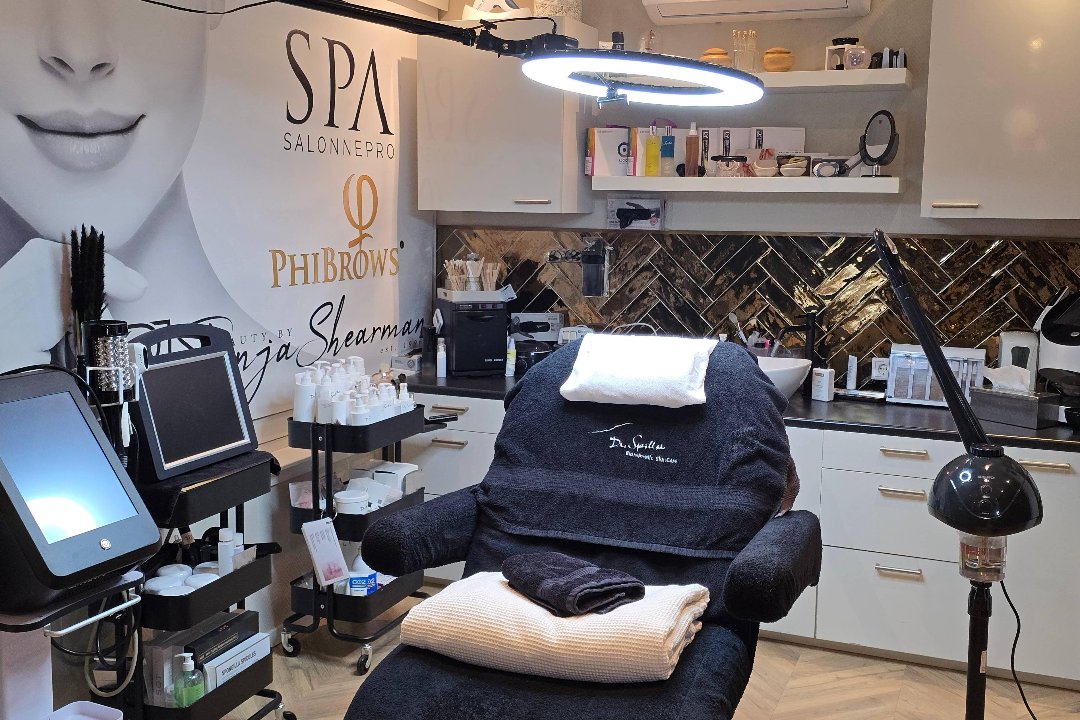 Beauty By Tanja Shearman, Staatsliedenkwartier, Apeldoorn