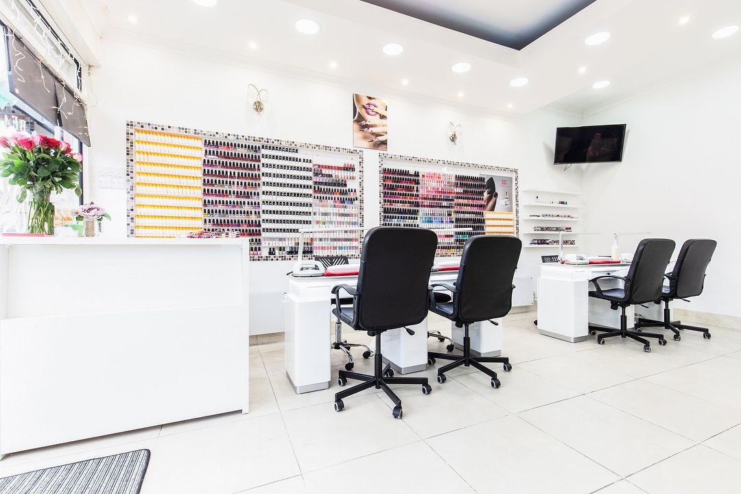 Dr. Nails & Beauty, Bromley, London