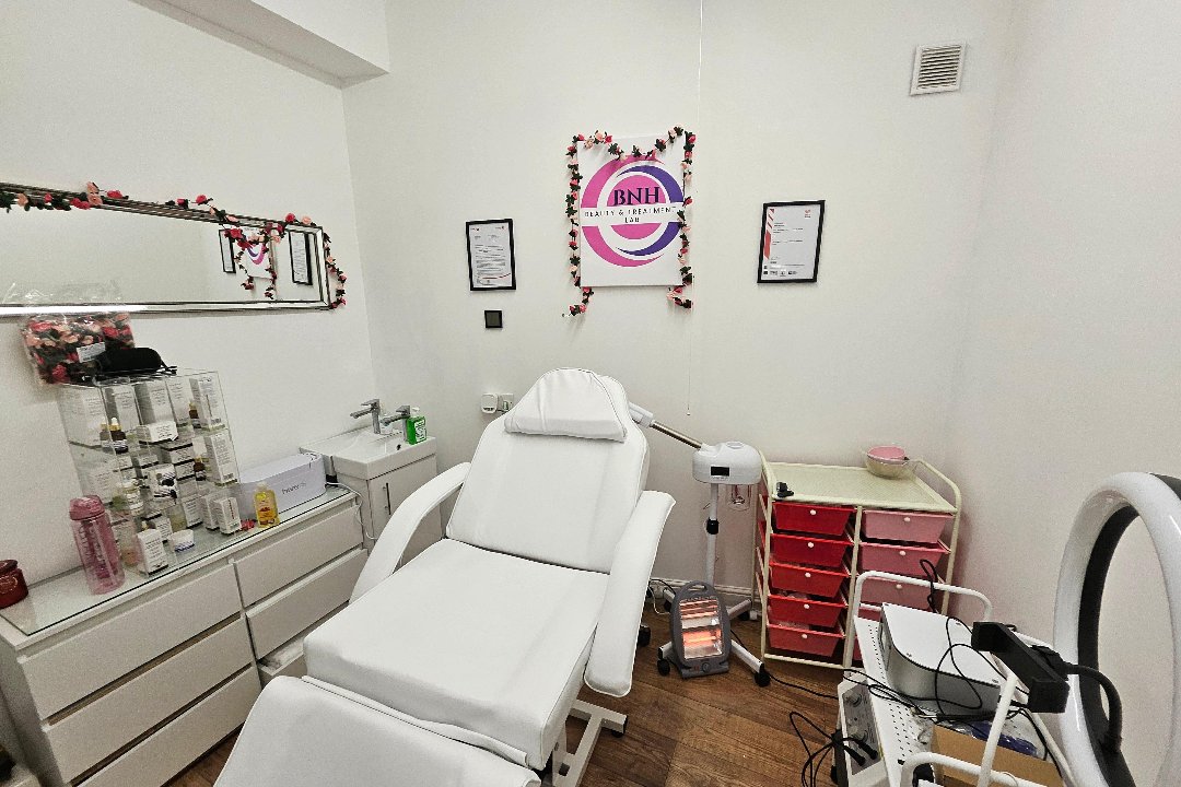 BNH Beauty & Treatment Lab, Oakwood, London