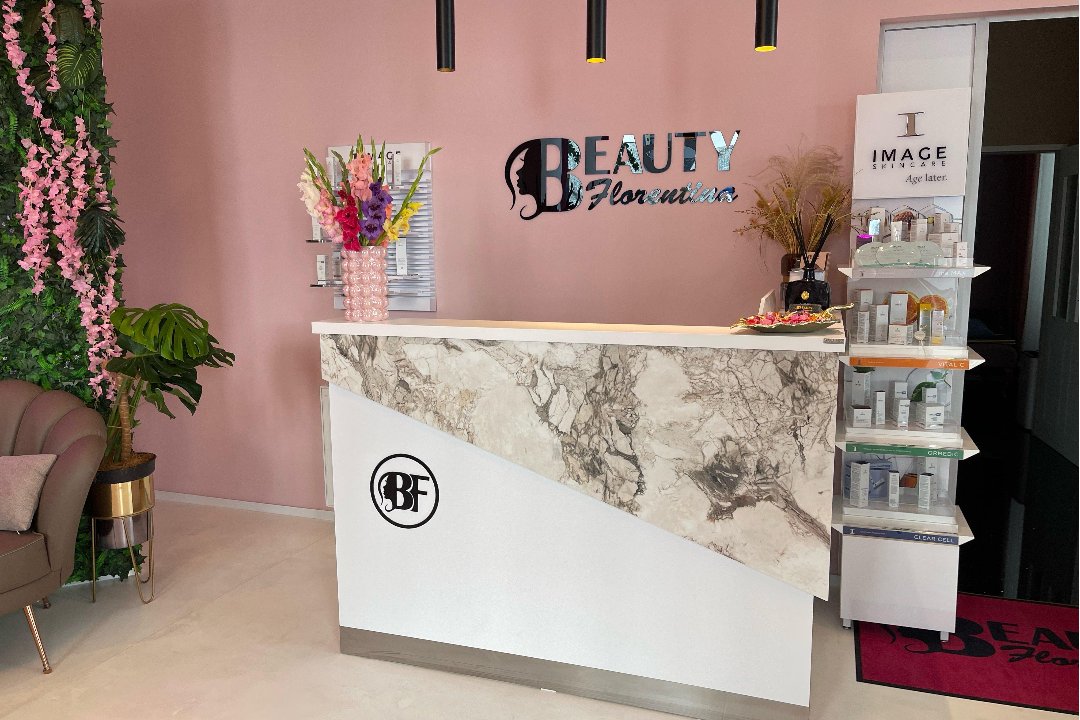 Beauty Florentina, Adelheid-Popp Park, Wien