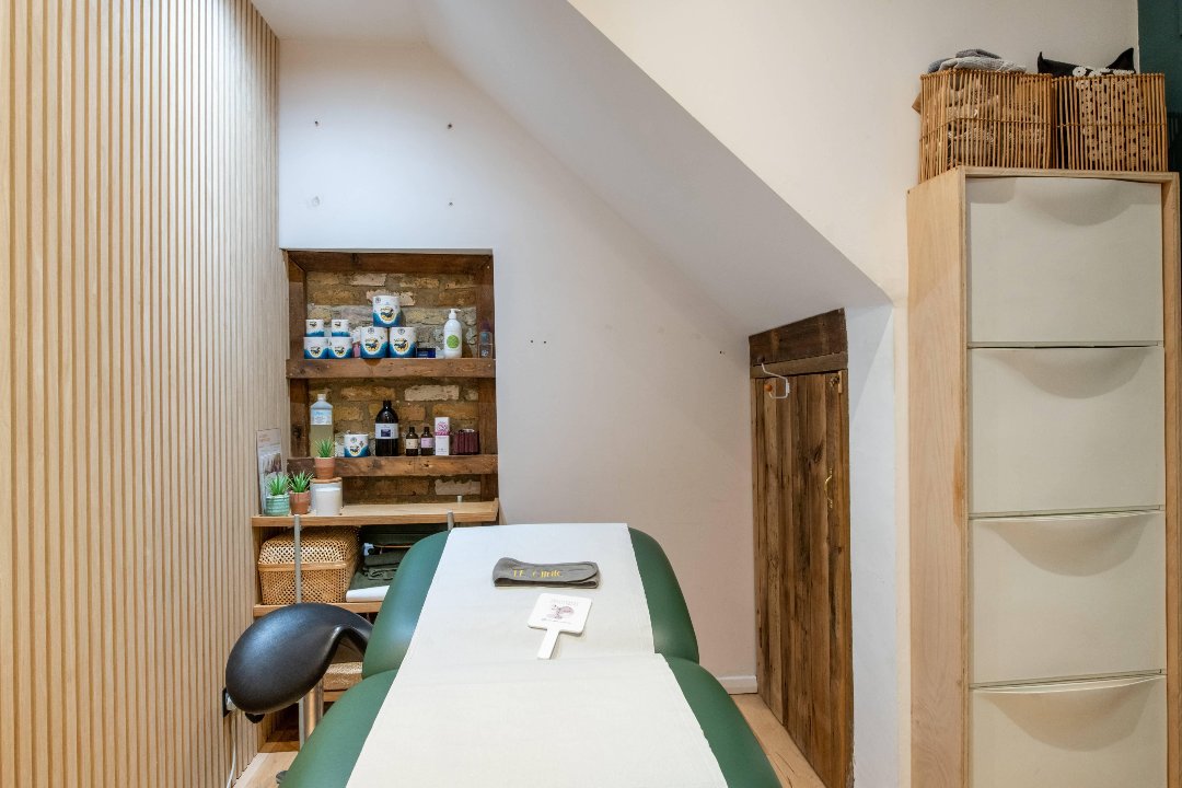 TE Clinic, Norwood New Town, London