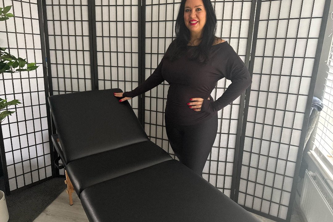 Pure Glow Aesthetics by Agi, Bagshot, Surrey