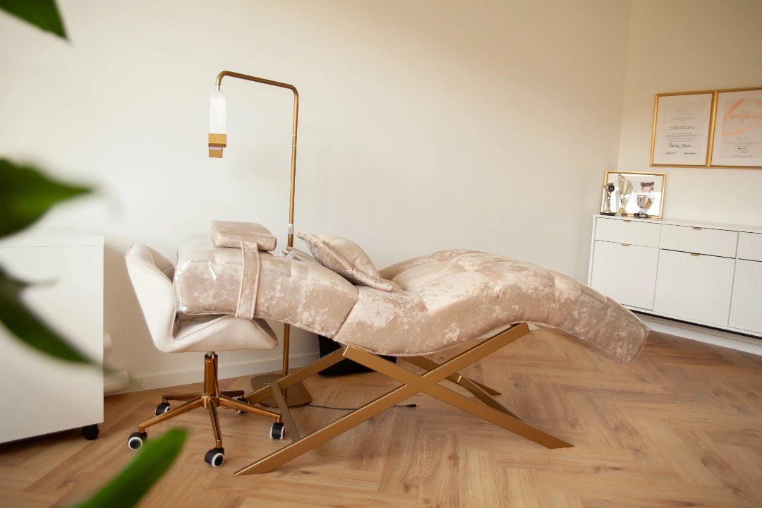 Smok Eyes Academy, Boterlaarbaan, Anvers