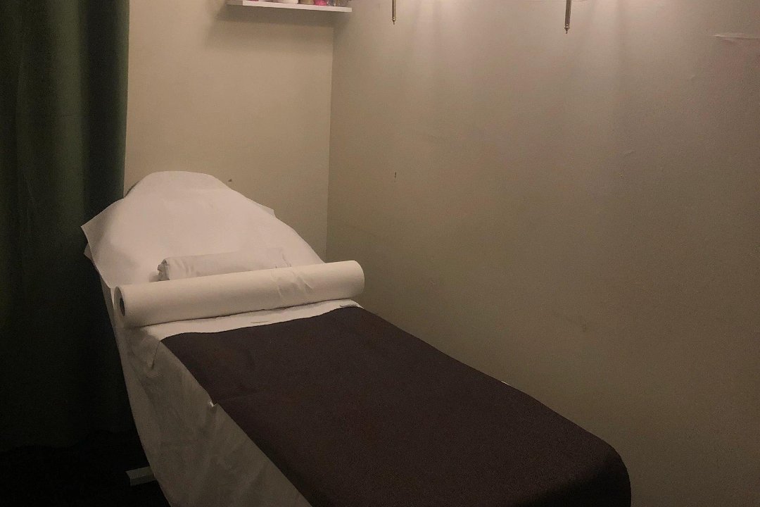 Porches Hair & Beauty Atelier, Hillingdon, London