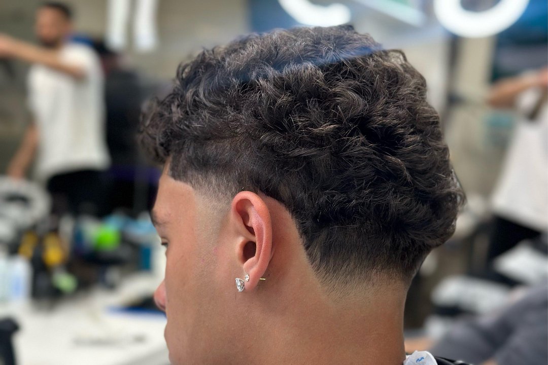 Fade & Flow Barbers, Sauchiehall Street, Glasgow Area