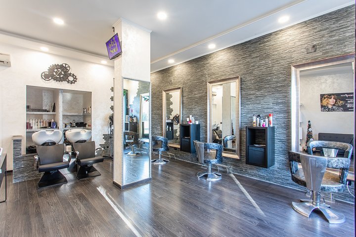 Il Salone Di Lu Parrucchiere A Acilia Roma Treatwell