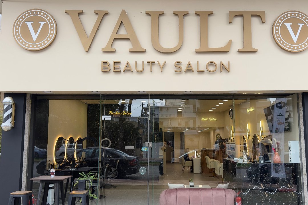 Vault Beauty Salon, Elliniko, Αττική