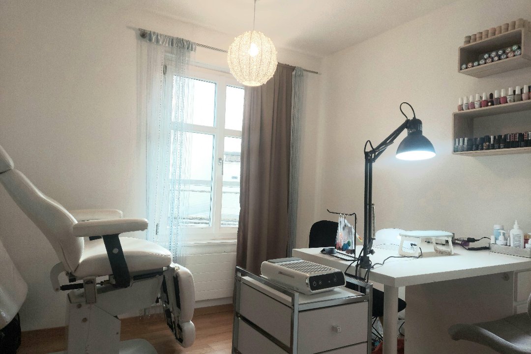 Nails by Alöna Klimovich, Seuzach, Canton de Zurich