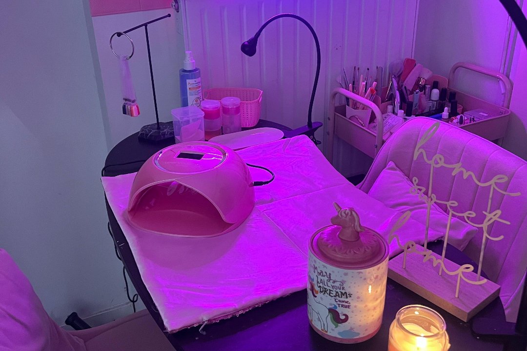 Cosy Glam nails, Plaisir, Yvelines