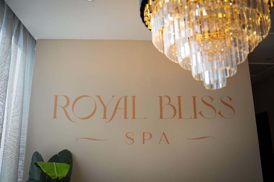Royal Bliss Spa (Crowne Plaza London Docklands), Royal Victoria, London