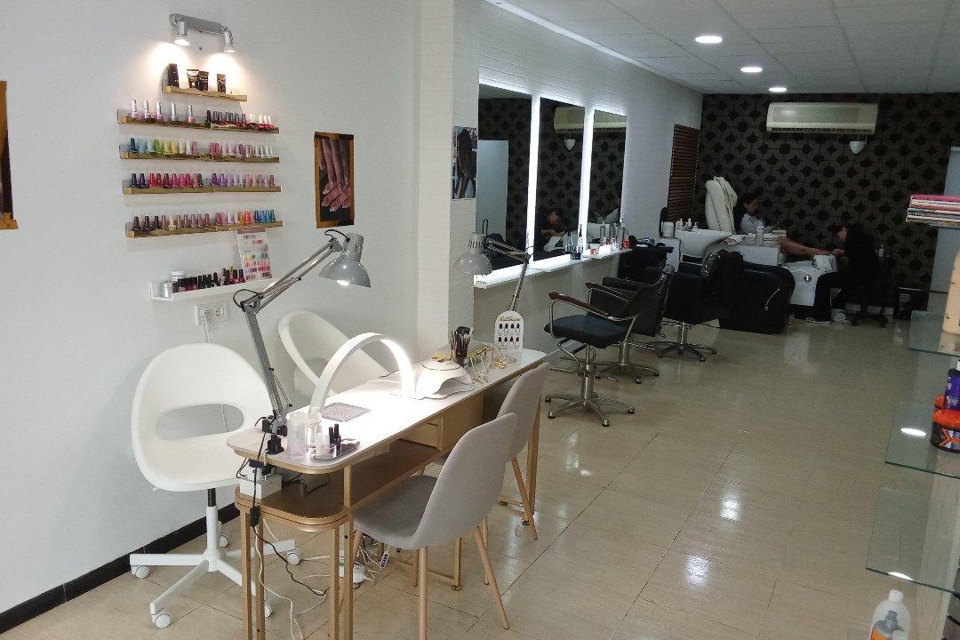 Yousfi Salon, Centre, Provincia de Barcelona