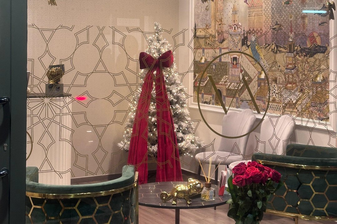 Vavrincova Permanent, Bari, Puglia