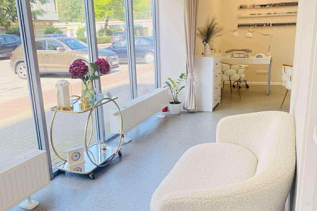 Ilgalaikio makiažo meistrė, kosmetologė Vaida - AG Grožio Studija, Vetrunge, Klaipeda