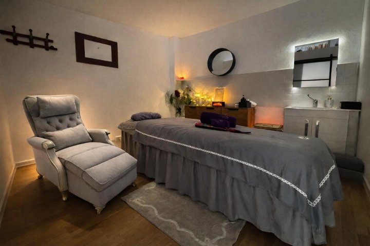 Zami Studio di Benessere - Massage Piacenza - Photo de galerie - OneBooking