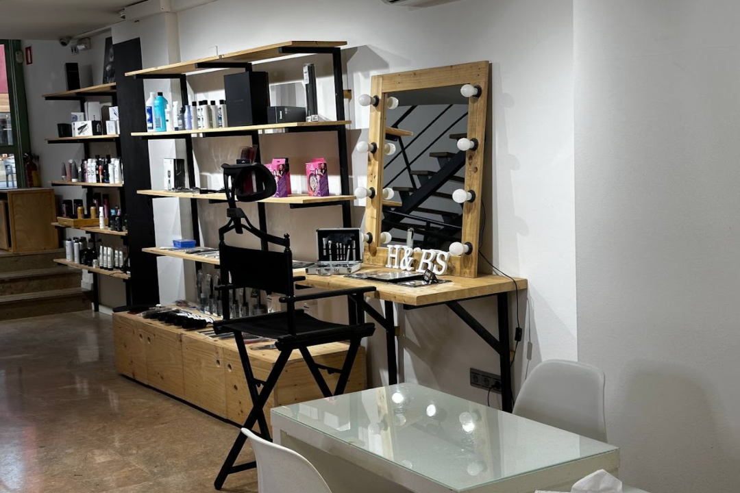 Makeup and Hairstyle by Rita, Passeig de Sant Joan, Barcelona