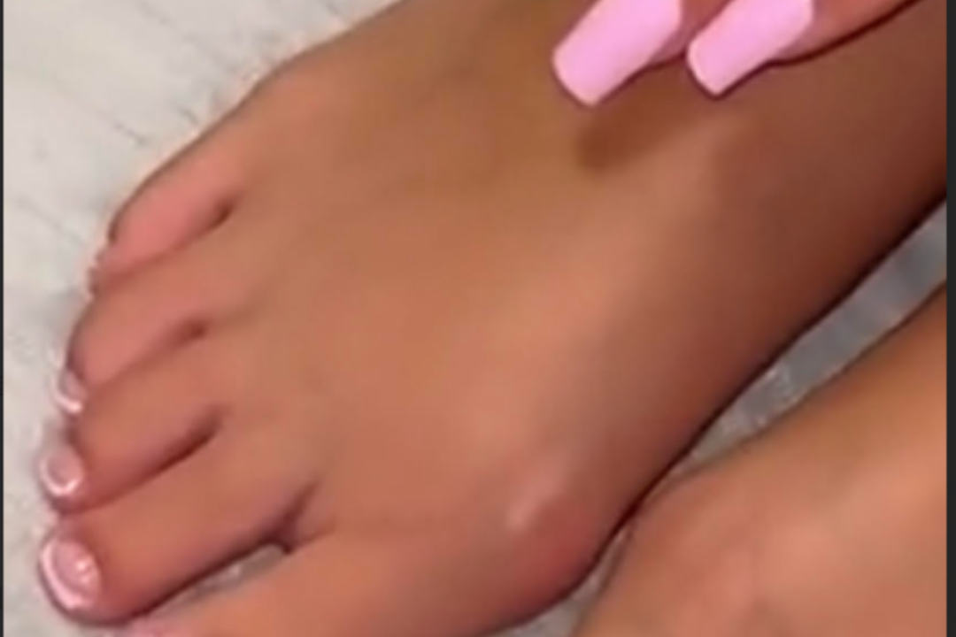 Ness deesse, Vénissieux, Métropole de Lyon