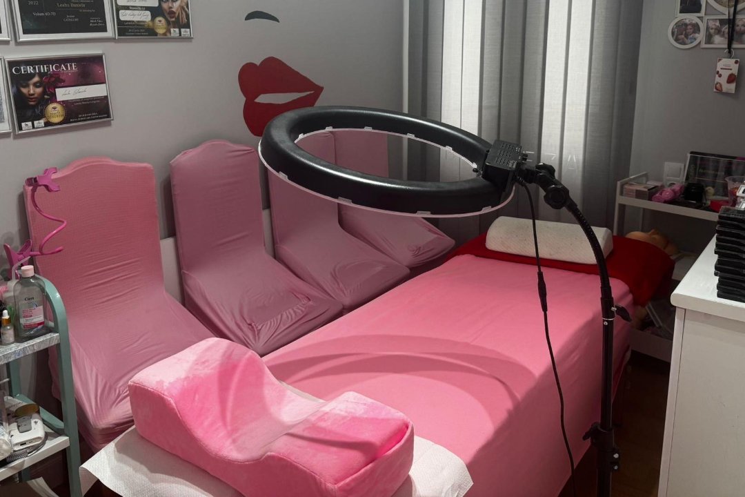 Dana Pestañas Bilbao, Atxuri, Bilbao