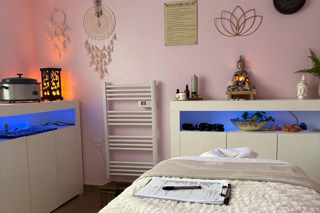 Harmora (Ladies Only), Denton, Tameside