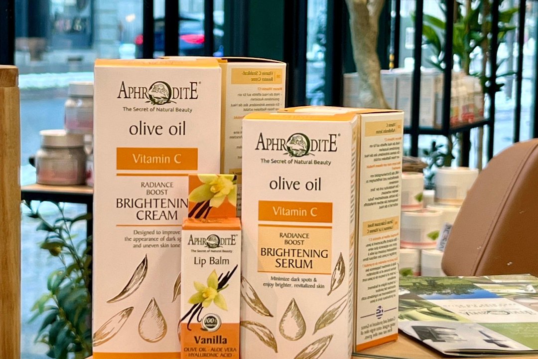 Glow Luxe Nails & Natural Cosmetics, Luzern