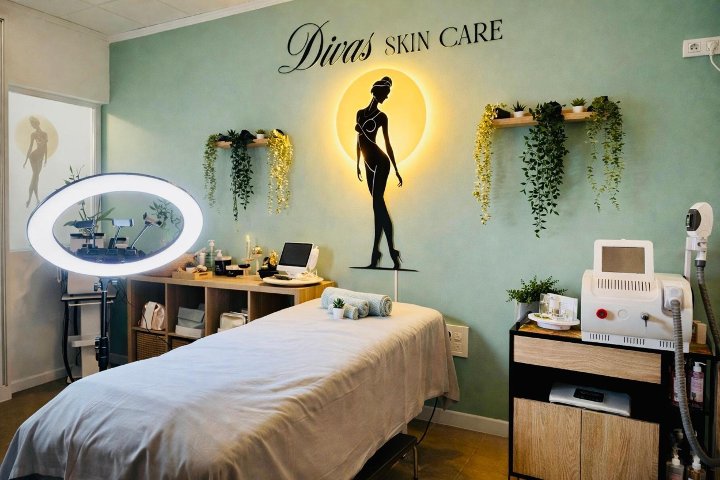 Divas Skin Care Centro de Belleza by Louie