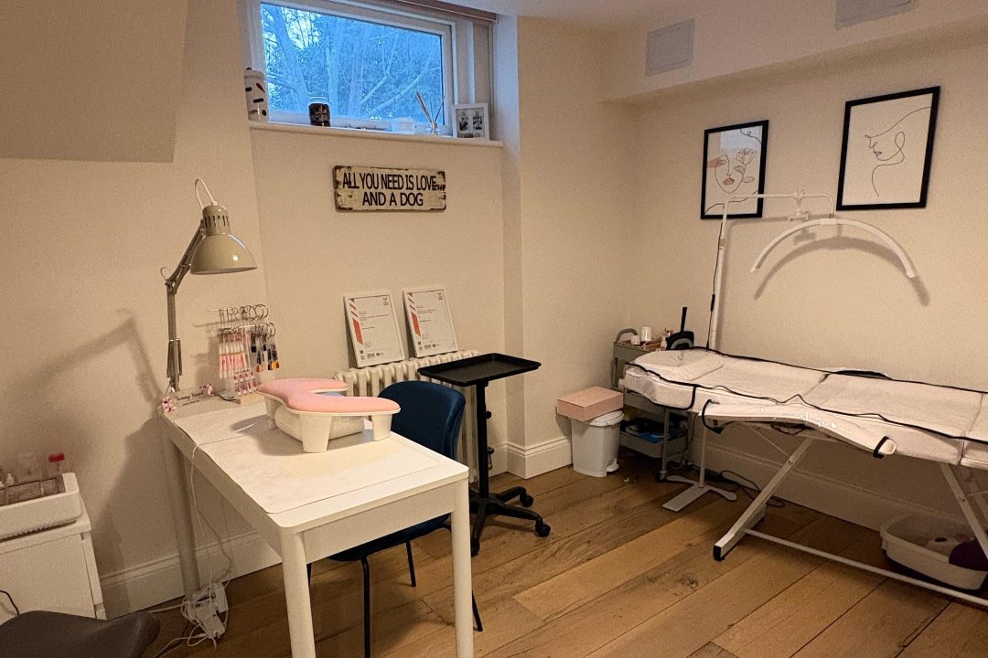 Beauty studio by Tam - Nails, Brows & PMU in West Hampstead, Cricklewood, London
