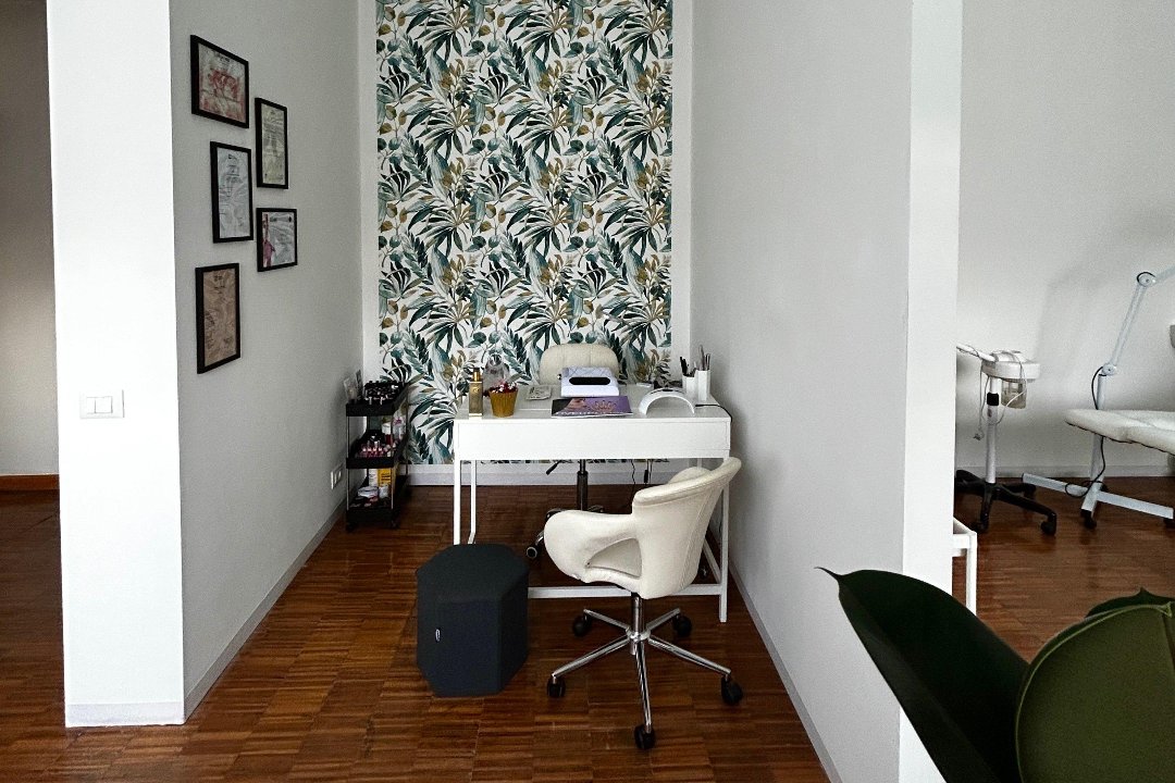 Love Beauty Leonidas, Gorla, Milano