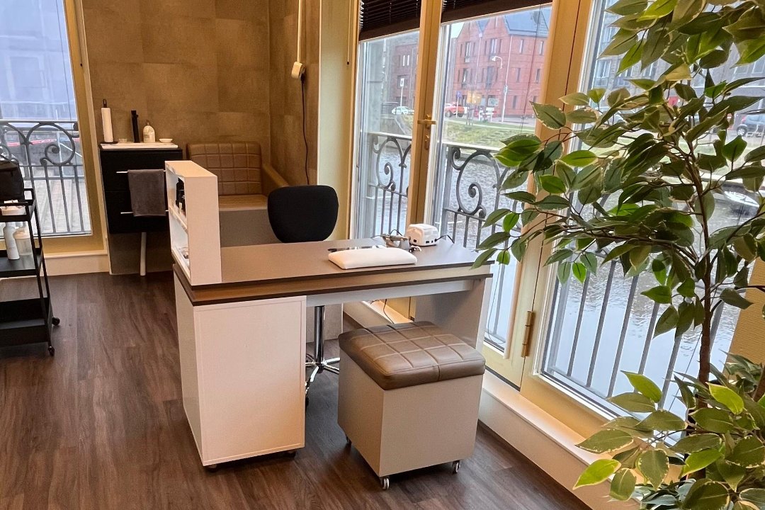 TessCare - Nagelspecialist, Zuiderzeestedenbuurt-Oost, Amersfoort