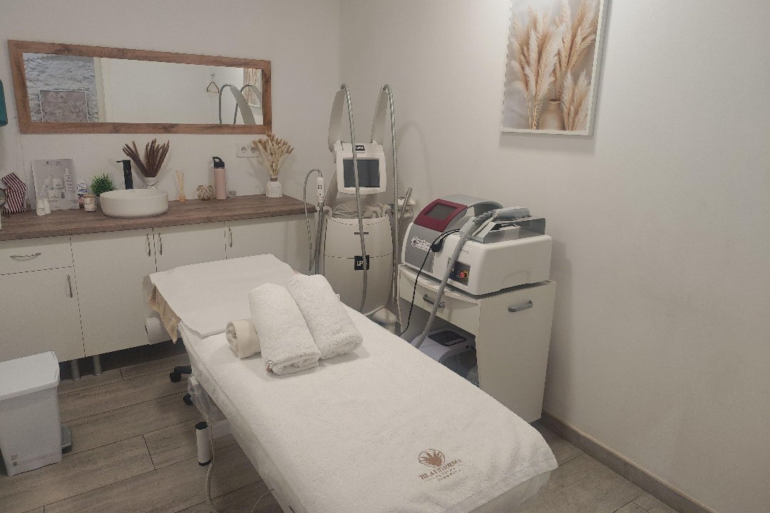 Blauderma Clínica, Centre, Badalona