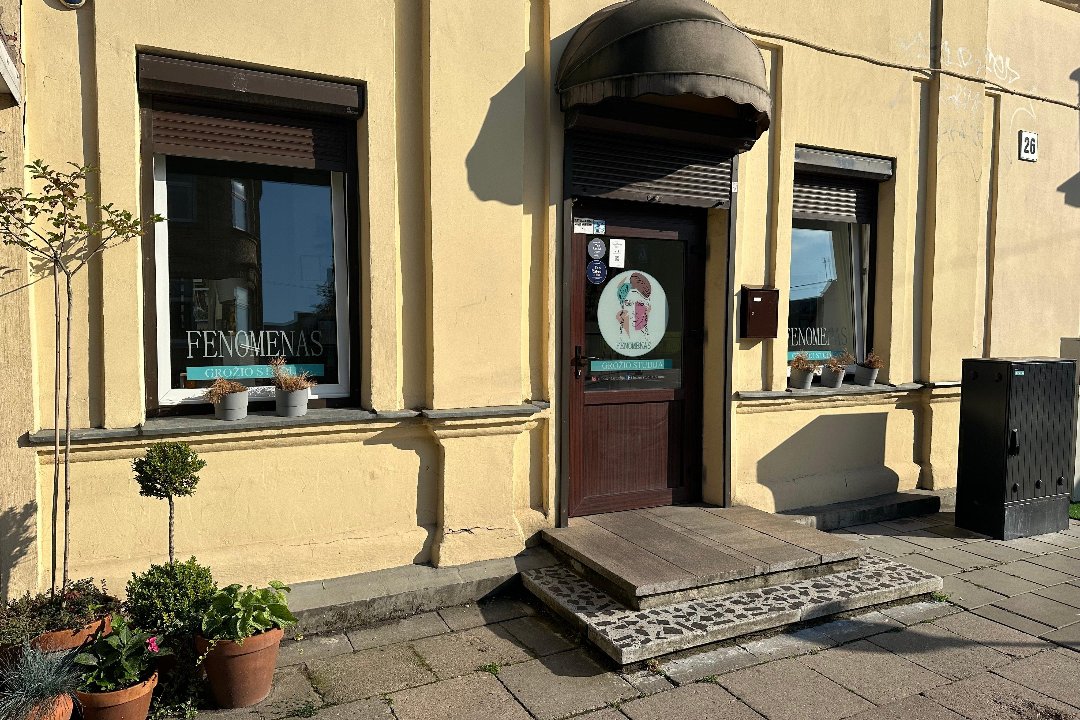 Manikiūro meistė Kamilė | Fenomenas, Mindaugo Maxima, Vilnius