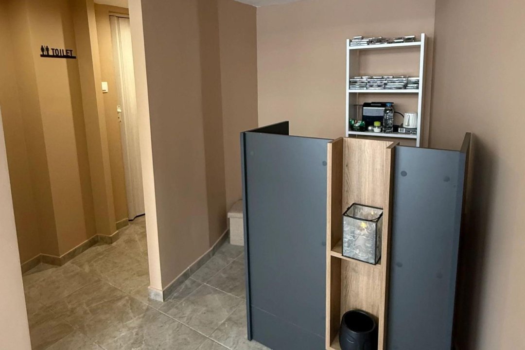 Marias Lashroom, Ampelokipoi, Perifereiaki Enotita Thessalonikis