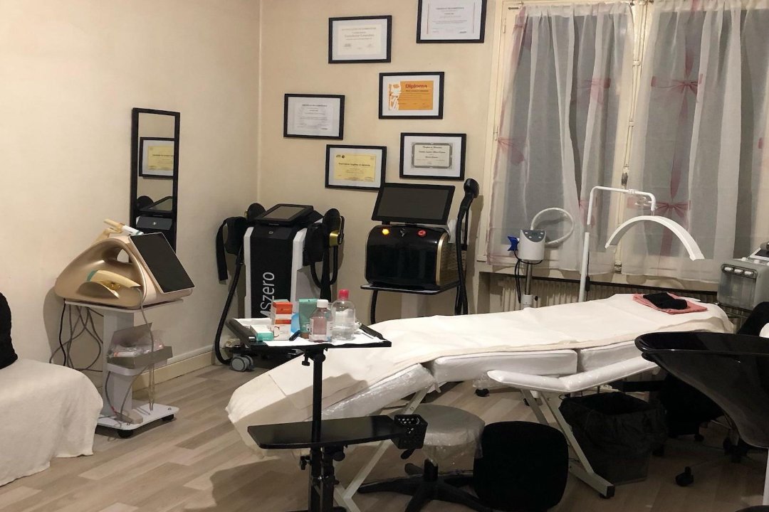 Ness deesse, Vénissieux, Métropole de Lyon