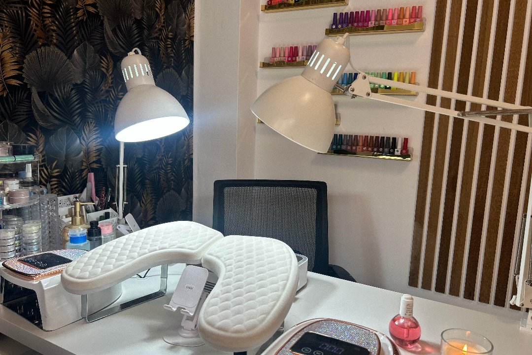 Yerlinails, El Botànic, Valencia