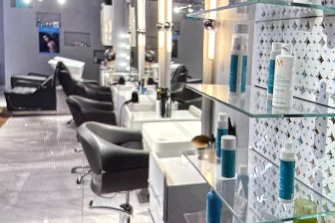 Mika Microblanding Brow, Cambridge