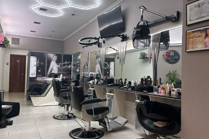 RS Studio - Barbier Ourense - Photo de galerie - OneBooking
