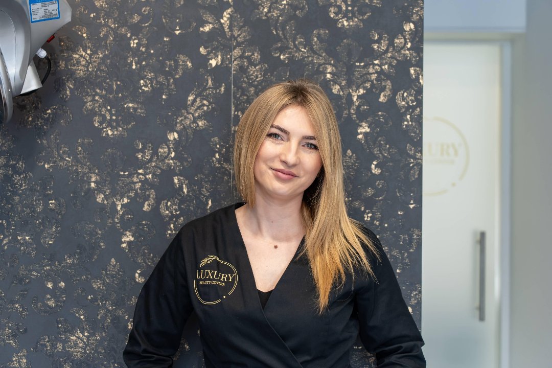 Iuliana @ Luxury Beauty Center, Quartier des Squares, Bruxelles