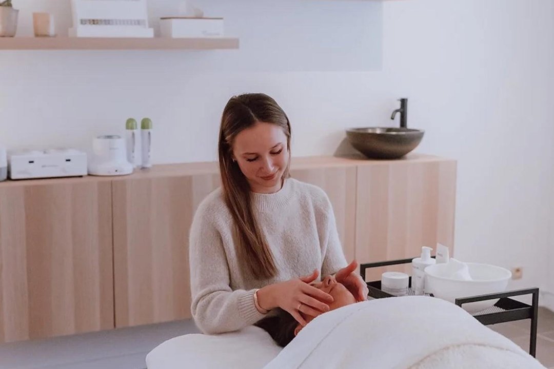 Studio Aaliyah, Herentals