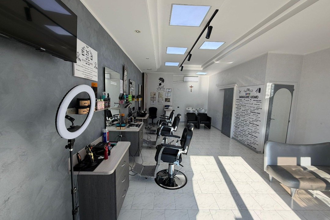 Immagine Uomo, Volla, Napoli