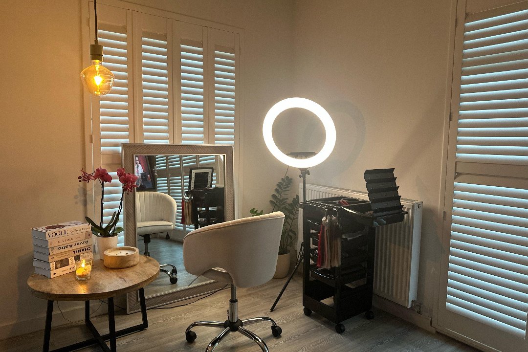 Hair Extensions Studio, Wallington, Beddington Park, London